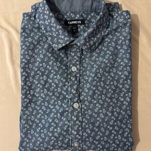 *EXPRESS*Long Sleeve Button Down shirt